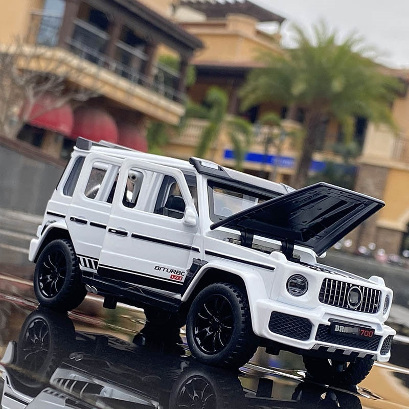 1/32 G700 Mercedes