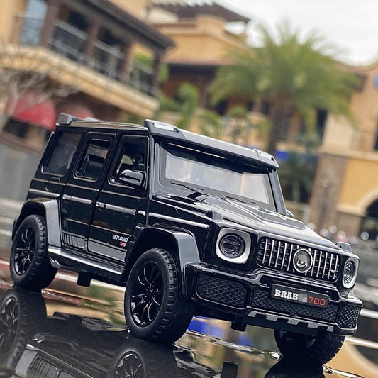 Mercedes-Benz G700 Professional — 1:32 Diecast Model