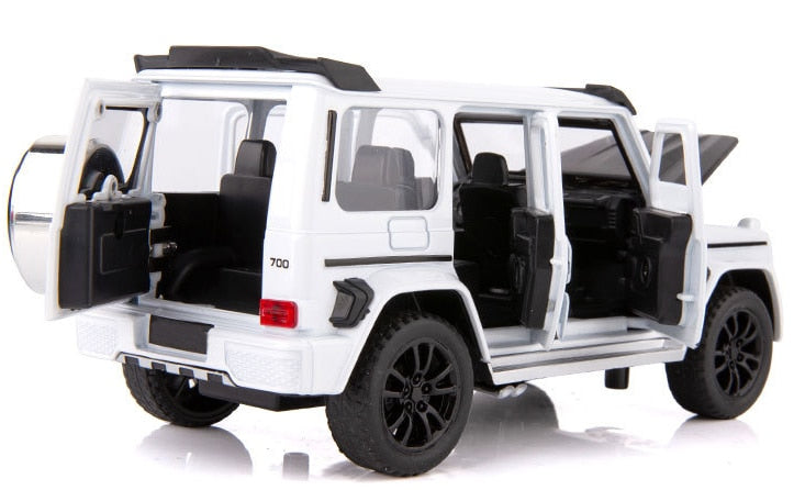 1:32 G700 SUV Mercedes