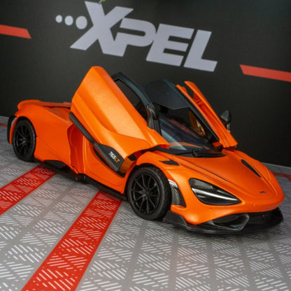 1/24 McLaren 765LT