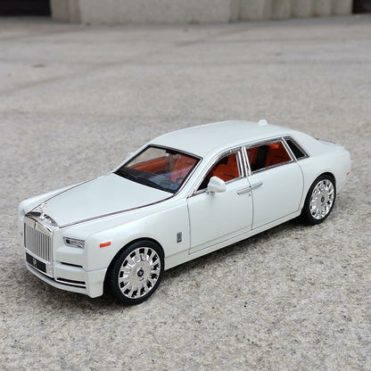 New 1/18 Rolls Royce Phantom