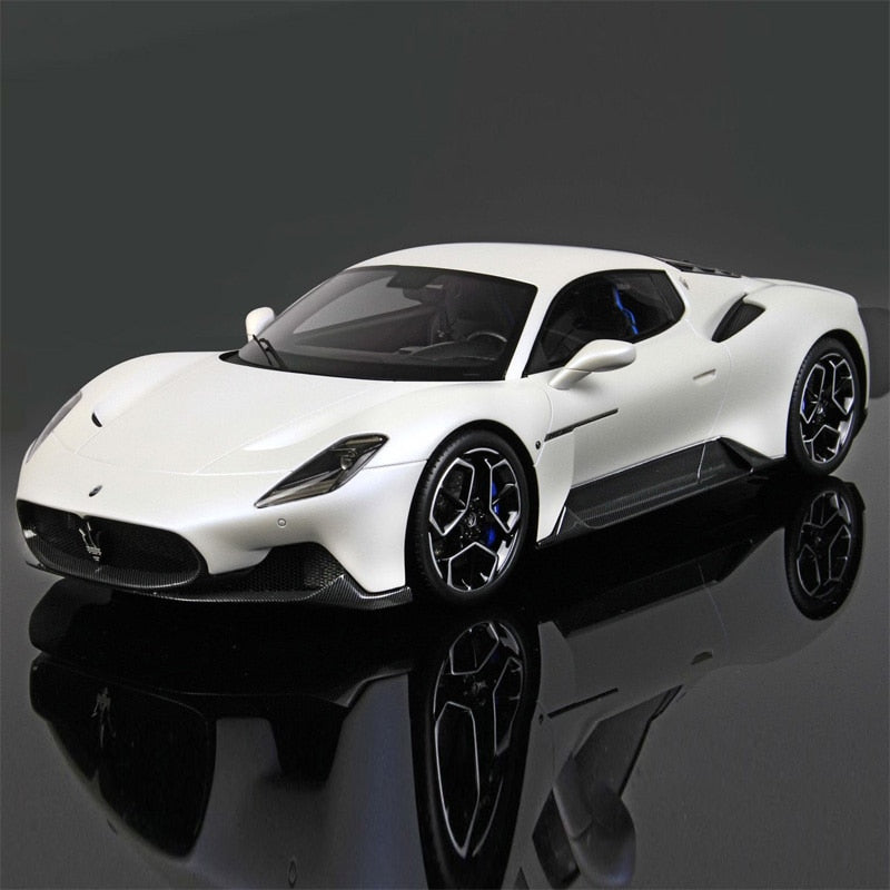 1:32 Maserati MC20